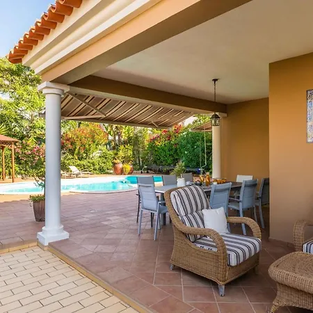 Ferragudo, Piscina E Mesa De Bilhar! Villa