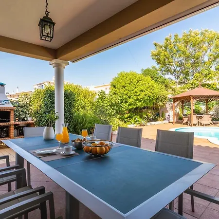 Ferragudo, Piscina E Mesa De Bilhar!