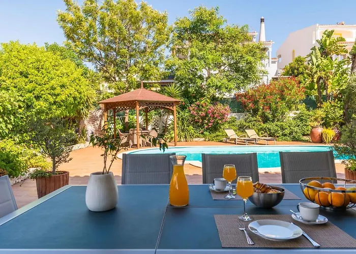 Ferragudo, Piscina E Mesa De Bilhar! *